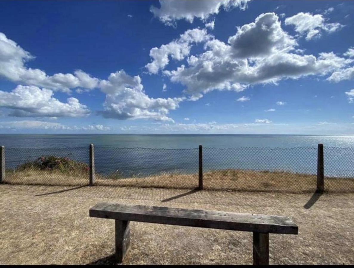 Villa Sea View 3-Bed Heated Pool Eat Bar Kids Park Lowestoft Buitenkant foto