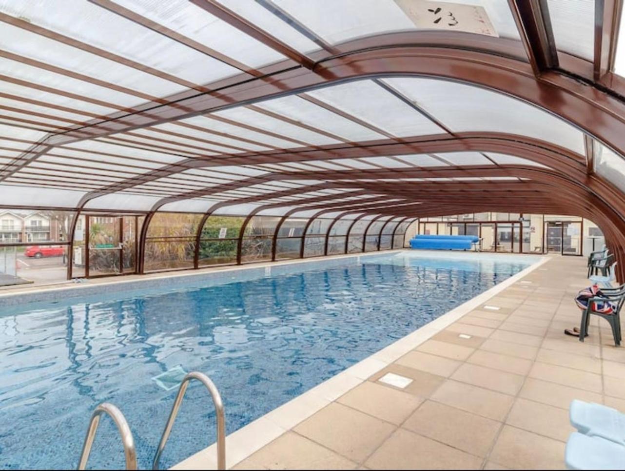 Villa Sea View 3-Bed Heated Pool Eat Bar Kids Park Lowestoft Buitenkant foto
