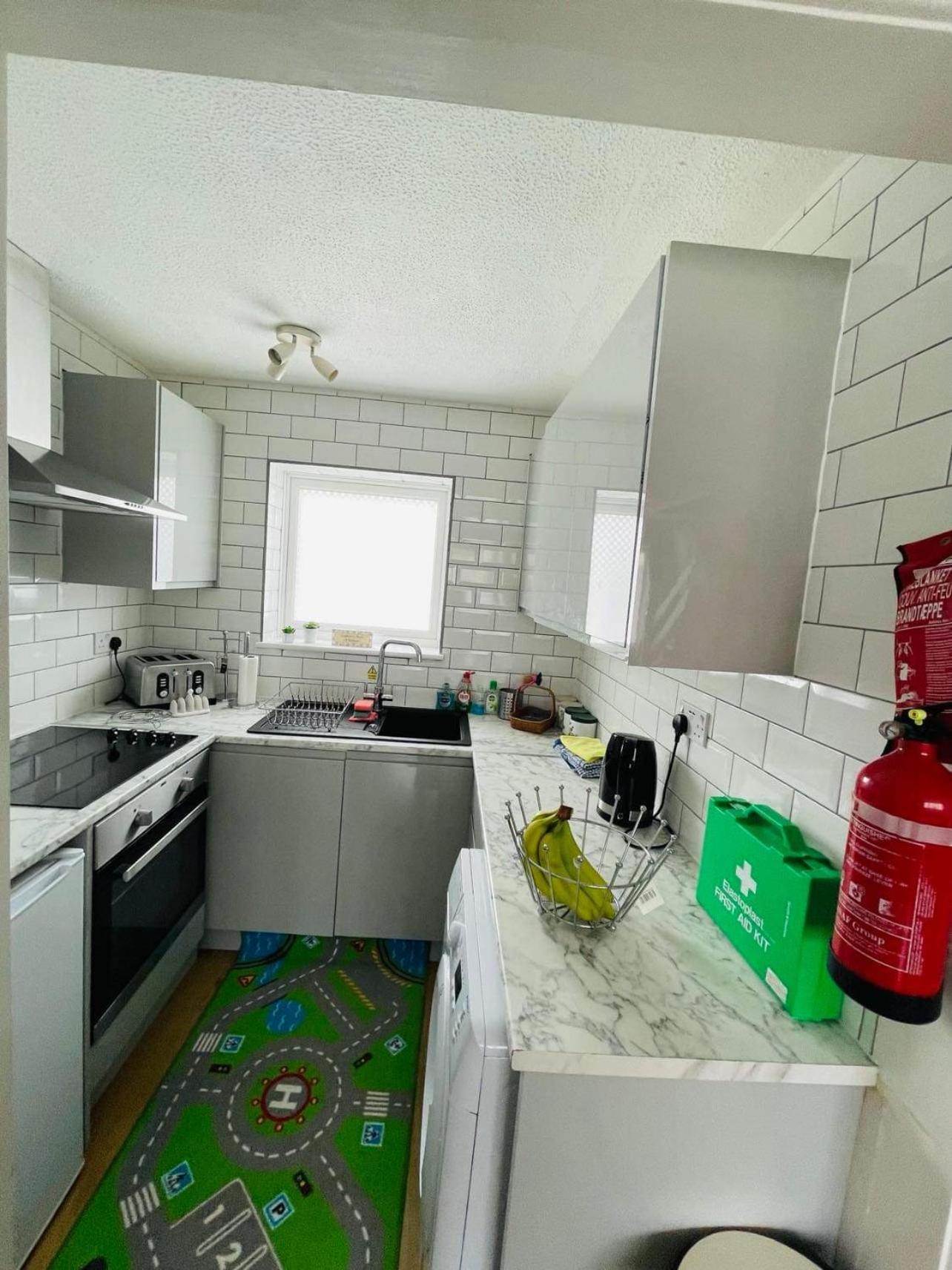 Villa Sea View 3-Bed Heated Pool Eat Bar Kids Park Lowestoft Buitenkant foto